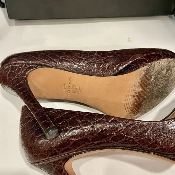 Ann Taylor Round Toe Platform Pump Brown Crocodile - Picture 7 of 8